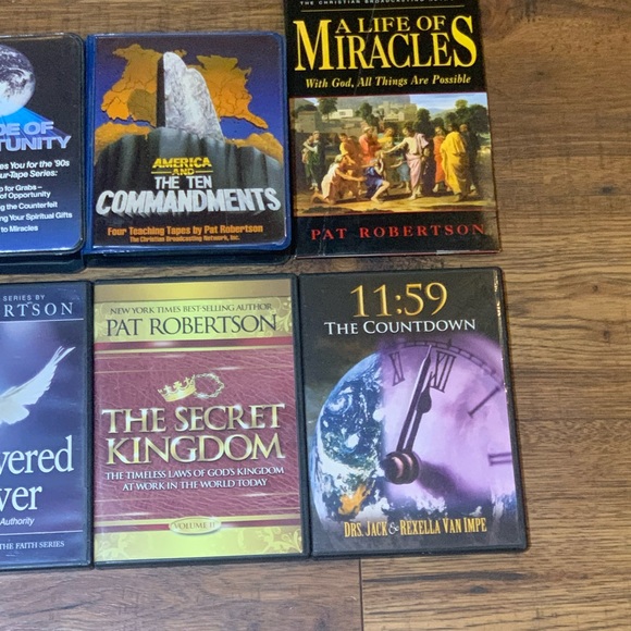 Christian DVD/Casette Tapes Bundle of 8 - Picture 4 of 4